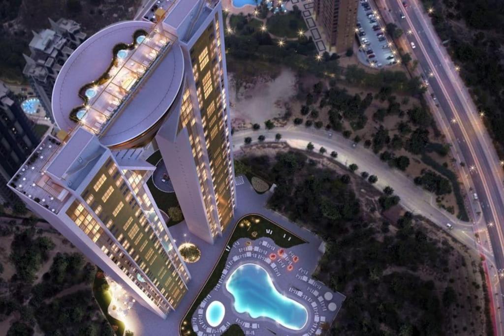 شقة Intempo The First بينايدورم المظهر الخارجي الصورة